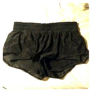 lululemon city run short